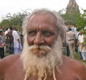 This is Swamy Om. His Guru, Swami Shobhan had a dream. It was unfortunate.